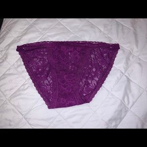 VS | Plum lace string bikini : X-Small